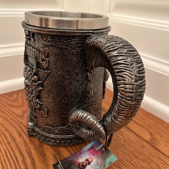 Red one movie promotion krampus stein mug 17oz. Regal cinema promo - Picture 5 of 7